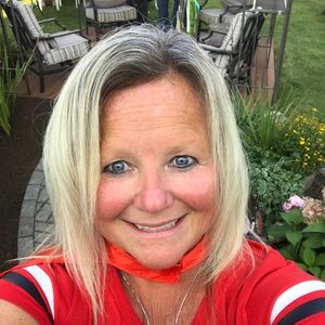 Meet your Posher, Donna